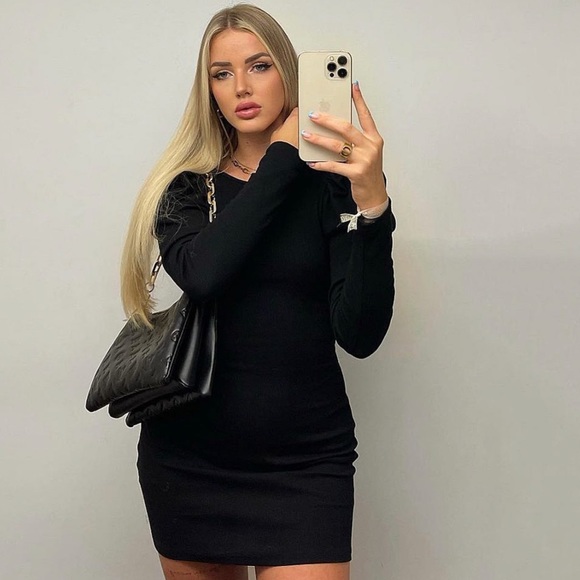 🌈🖤HP🖤🌈 𝗡𝗪𝗧 𝗭𝗮𝗿𝗮 • Balloon Sleeves Dress - Picture 4 of 15